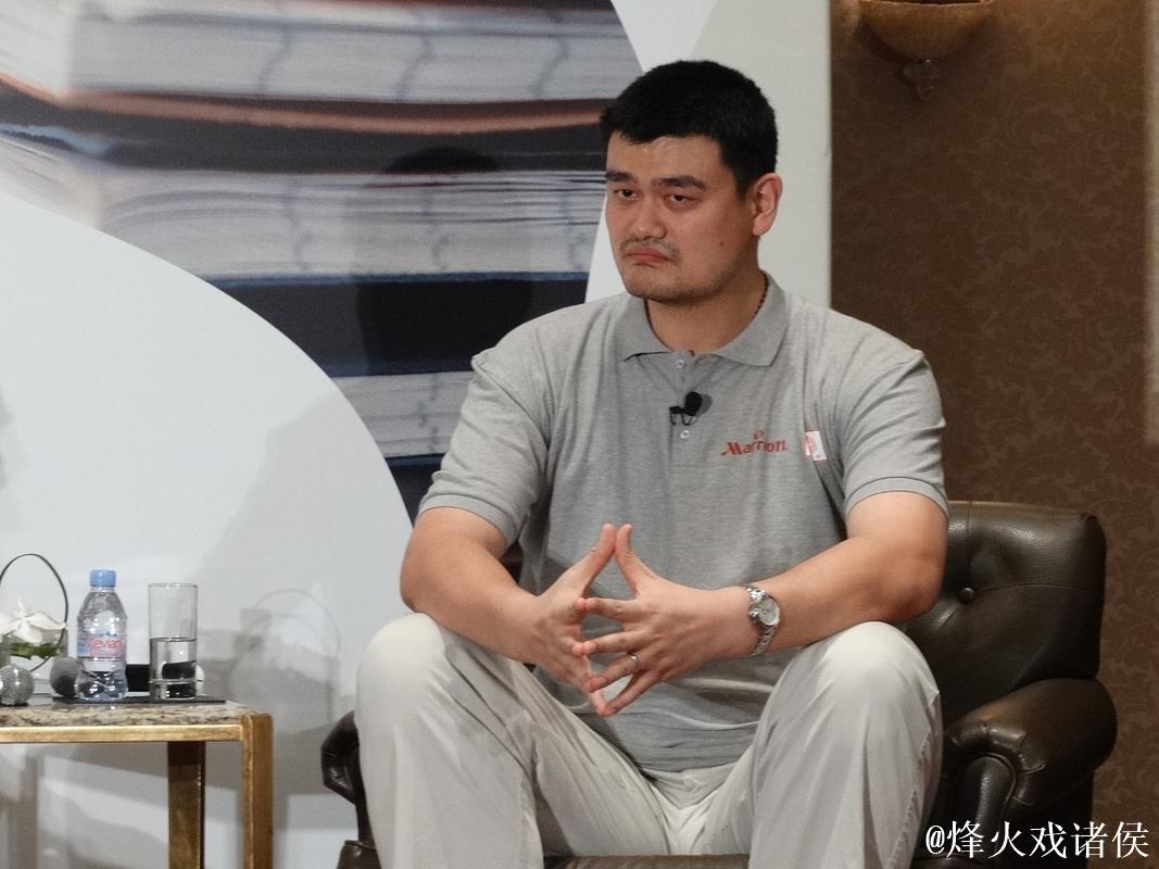 姚明是否成了时代的替罪羊? 姚明是否成了时代的替罪羊?